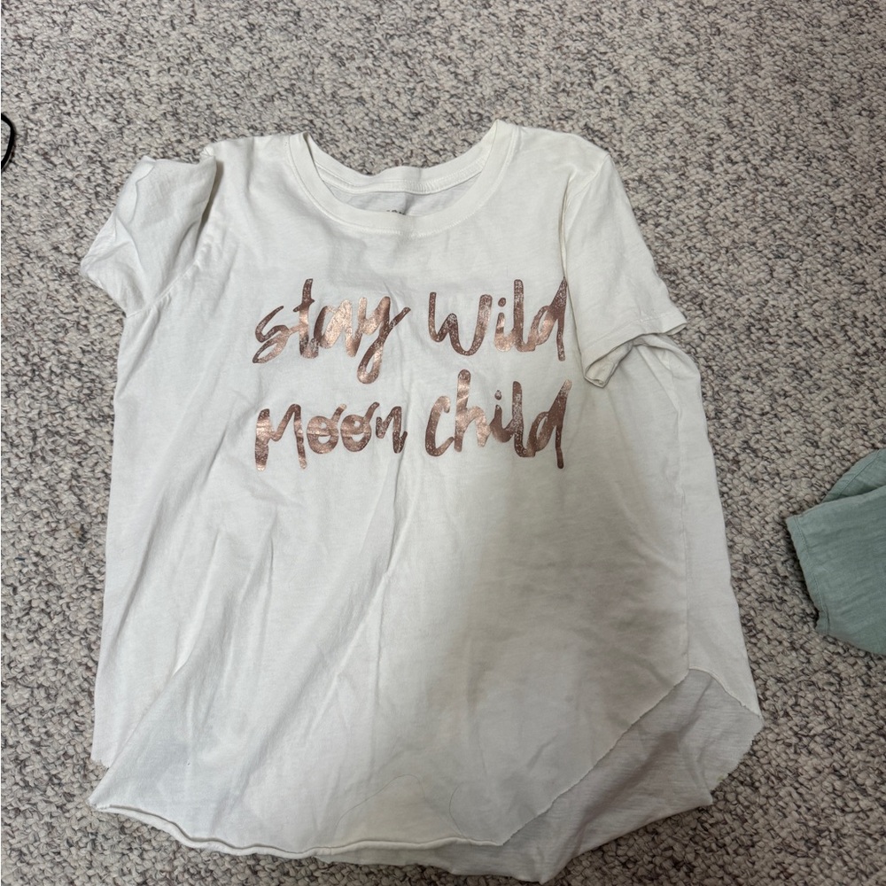 Chillionaire Stay Wild moon child graphic tee